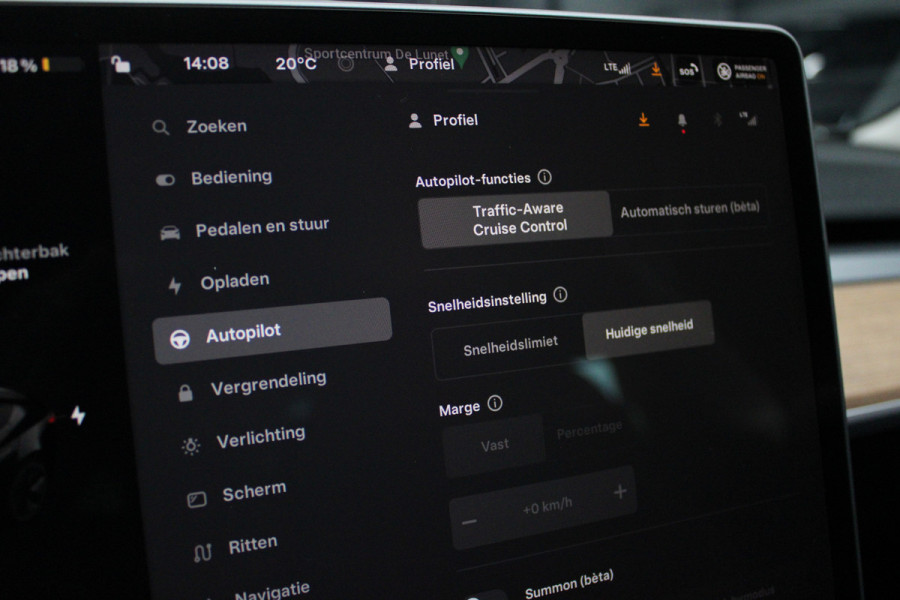 Tesla Model 3 RWD Autopilot ACC Stuurverwarm. PDC Leer Navi Panoramadak 360° Elektr. achterklep Stoelverwarming voor & achter Climate voor & achter LM velgen BTW auto! Nieuw! Tesla Model 3 RWD Autopilot ACC Stuurverwarm. PDC Leer Navi Panoramadak 360° Elektr. achterklep Stoelverwarming voor & achter Climate voor & achter LM velgen BTW auto! Nieuw!