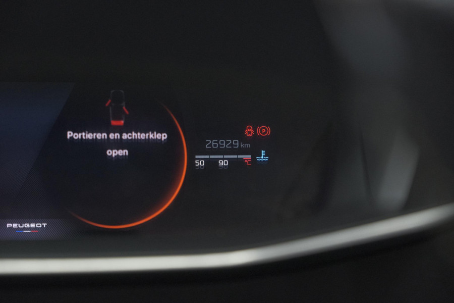 Peugeot 2008 PureTech 130 EAT8 GT | 360 Camera | Stoelmassage | Adaptieve Cruise Control | Dodehoekdetectie Peugeot 2008 PureTech 130 EAT8 GT | 360 Camera | Stoelmassage | Adaptieve Cruise Control | Dodehoekdetectie