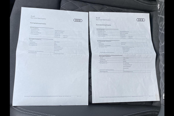 Audi Q4 Sportback e-tron 50 quattro 77 kWh S LINE in- exterieur | HEAD UP DISPLAY | ELECTR. STOELEN+GEHEUGEN | PANORAMADAK RIJKLAARPRIJS INCL. 12MND BOVAG | DEALER ONDERHOUDEN Audi Q4 Sportback e-tron 50 quattro 77 kWh S LINE in- exterieur | HEAD UP DISPLAY | ELECTR. STOELEN+GEHEUGEN | PANORAMADAK RIJKLAARPRIJS INCL. 12MND BOVAG | DEALER ONDERHOUDEN