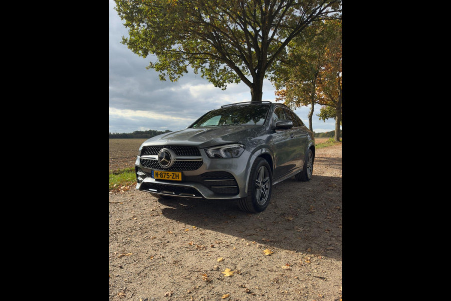 Mercedes-Benz GLE Coupé 350 de AMG 4MATIC | 360° CAMERA | TREKHAAK | PANORAMA | APPLE CARPLAY | APK T/M 7-7-2026 | GARANTIE Mercedes-Benz GLE Coupé 350 de AMG 4MATIC | 360° CAMERA | TREKHAAK | PANORAMA | APPLE CARPLAY | APK T/M 7-7-2026 | GARANTIE