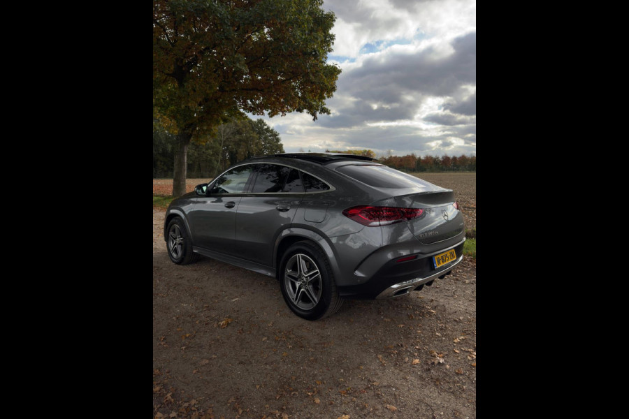 Mercedes-Benz GLE Coupé 350 de AMG 4MATIC | 360° CAMERA | TREKHAAK | PANORAMA | APPLE CARPLAY | APK T/M 7-7-2026 | GARANTIE Mercedes-Benz GLE Coupé 350 de AMG 4MATIC | 360° CAMERA | TREKHAAK | PANORAMA | APPLE CARPLAY | APK T/M 7-7-2026 | GARANTIE