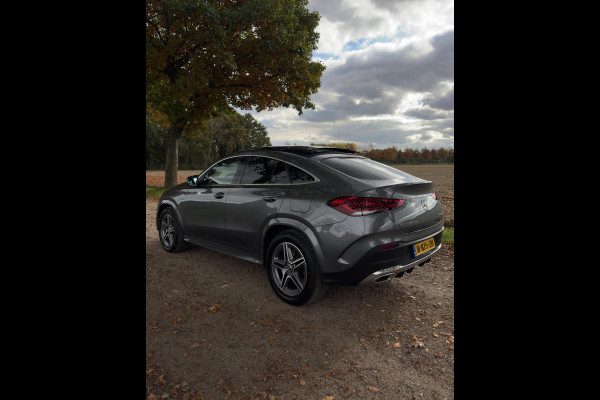Mercedes-Benz GLE Coupé 350 de AMG 4MATIC | 360° CAMERA | TREKHAAK | PANORAMA | APPLE CARPLAY | APK T/M 7-7-2026 | GARANTIE Mercedes-Benz GLE Coupé 350 de AMG 4MATIC | 360° CAMERA | TREKHAAK | PANORAMA | APPLE CARPLAY | APK T/M 7-7-2026 | GARANTIE