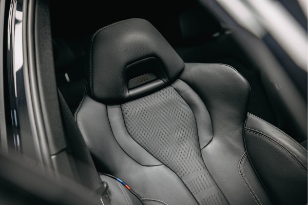 BMW X5 xDrive45e High Executive | M-Stoelen | Pano | Head-Up | Luchtvering | 360 Camera | BMW X5 xDrive45e High Executive | M-Stoelen | Pano | Head-Up | Luchtvering | 360 Camera |