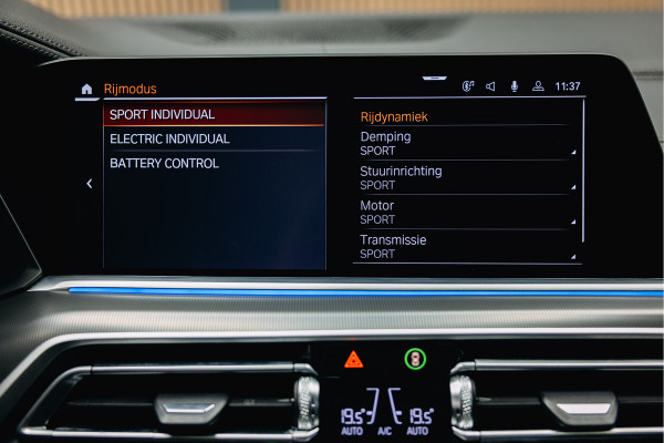 BMW X5 xDrive45e High Executive | M-Stoelen | Pano | Head-Up | Luchtvering | 360 Camera | BMW X5 xDrive45e High Executive | M-Stoelen | Pano | Head-Up | Luchtvering | 360 Camera |