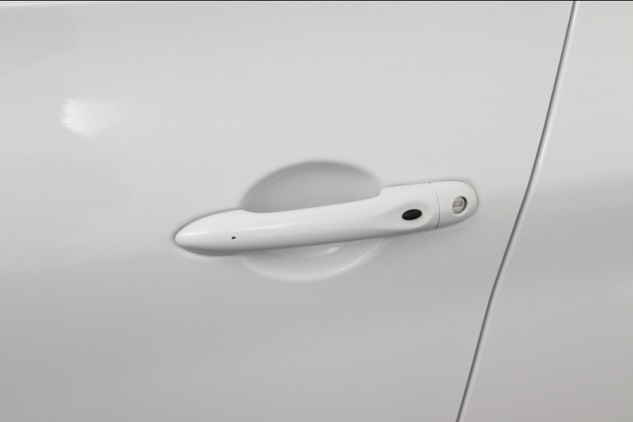 Renault ZOE R110 Life 52 kWh*KOOPACCU*3FASE*ECC*CAMERA*NAVI*