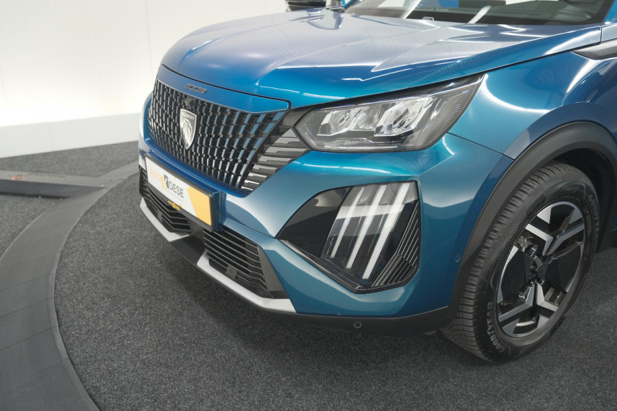 Peugeot 2008 Hybrid 136 e-DCS6 Allure | 360 Camera | Adaptieve Cruise Control | Dodehoekdetectie