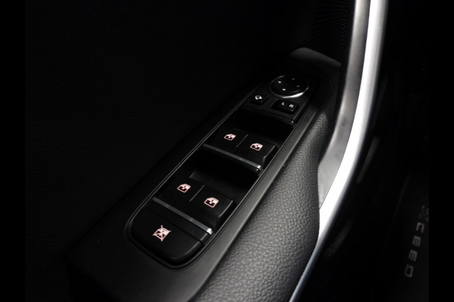 Kia Xceed 1.6 GDi PHEV Plug-In DynamicPlusLine NAVI/CAMERA/LED/EL.KLEP/18"LMV! Kia Xceed 1.6 GDi PHEV Plug-In DynamicPlusLine NAVI/CAMERA/LED/EL.KLEP/18"LMV!