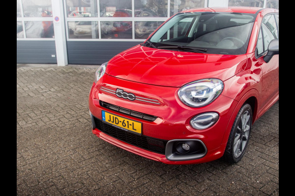 Fiat 500X 1.5 Hybrid Sport Automaat | Clima | Adapt. Cruise | 18" | Apple Carplay | Camera | PDC | Keyless | Navi | BSM Fiat 500X 1.5 Hybrid Sport Automaat | Clima | Adapt. Cruise | 18" | Apple Carplay | Camera | PDC | Keyless | Navi | BSM