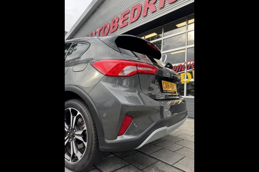 Ford Focus 1.0 EcoBoost Titanium X - Automaat I Navigatie I Airco I Sport pakket I LED I PDC I Dealer onderhouden