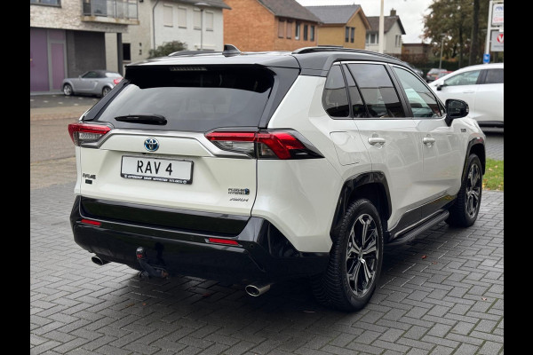 Toyota RAV4 2.5 Plug-in Hybrid AWD Bi-Tone Plus | Trekhaak, Head up display, JBL, Leer, Geheugenfunctie, 360 camera, Stoel+stuurverwarming,