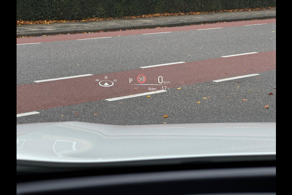 Toyota RAV4 2.5 Plug-in Hybrid AWD Bi-Tone Plus | Trekhaak, Head up display, JBL, Leer, Geheugenfunctie, 360 camera, Stoel+stuurverwarming,