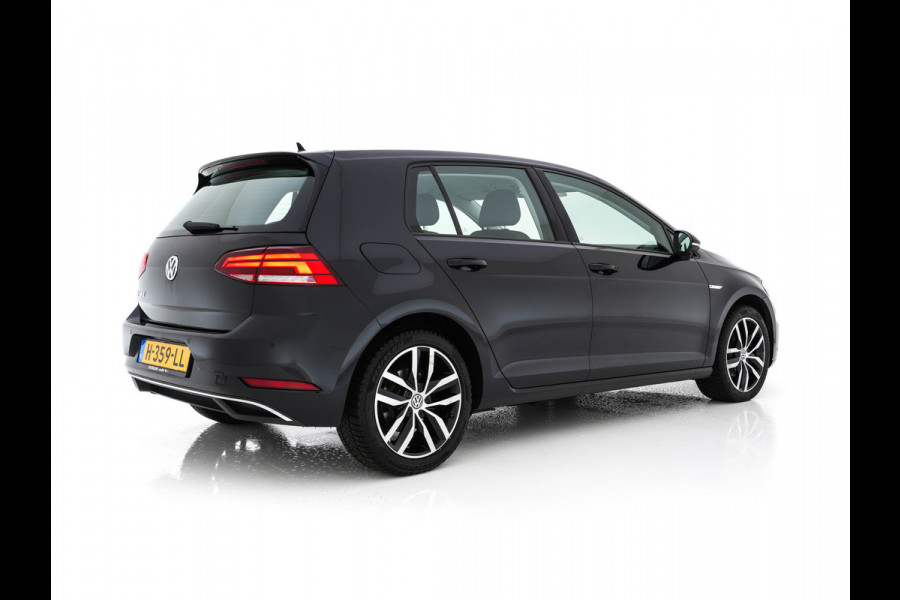 Volkswagen e-Golf E-DITION {SOH-100%} (INCL-BTW) Aut. *HEAT-PUMP | ADAPTIVE-CRUISE | FULL-LED | DAB+ | NAVI-FULLMAP | CARPLAY | HEATED-COMFORTSEATS | ECC | CCS-FASTLOADER | PARKPILOT | CARPLAY | 17''ALU* Volkswagen e-Golf E-DITION {SOH-100%} (INCL-BTW) Aut. *HEAT-PUMP | ADAPTIVE-CRUISE | FULL-LED | DAB+ | NAVI-FULLMAP | CARPLAY | HEATED-COMFORTSEATS | ECC | CCS-FASTLOADER | PARKPILOT | CARPLAY | 17''ALU*