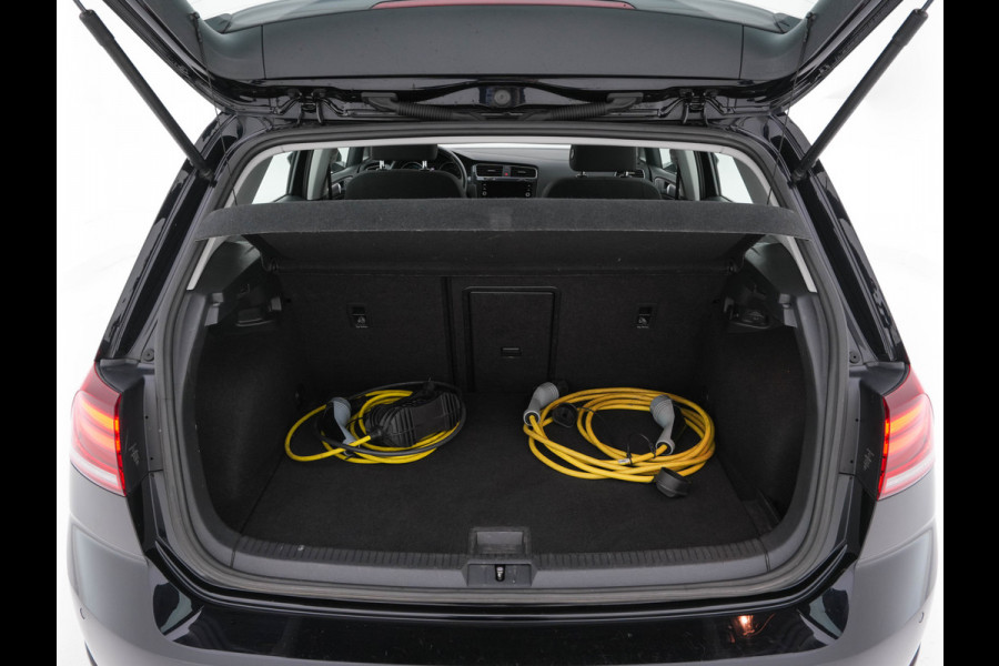 Volkswagen e-Golf E-DITION {SOH-100%} (INCL-BTW) Aut. *HEAT-PUMP | ADAPTIVE-CRUISE | FULL-LED | DAB+ | NAVI-FULLMAP | CARPLAY | HEATED-COMFORTSEATS | ECC | CCS-FASTLOADER | PARKPILOT | CARPLAY | 17''ALU* Volkswagen e-Golf E-DITION {SOH-100%} (INCL-BTW) Aut. *HEAT-PUMP | ADAPTIVE-CRUISE | FULL-LED | DAB+ | NAVI-FULLMAP | CARPLAY | HEATED-COMFORTSEATS | ECC | CCS-FASTLOADER | PARKPILOT | CARPLAY | 17''ALU*