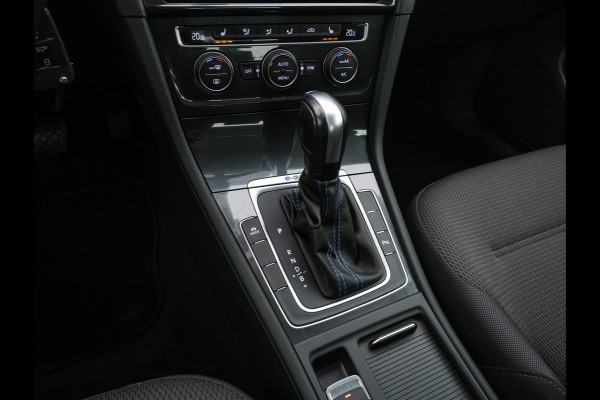 Volkswagen e-Golf E-DITION {SOH-100%} (INCL-BTW) Aut. *HEAT-PUMP | ADAPTIVE-CRUISE | FULL-LED | DAB+ | NAVI-FULLMAP | CARPLAY | HEATED-COMFORTSEATS | ECC | CCS-FASTLOADER | PARKPILOT | CARPLAY | 17''ALU* Volkswagen e-Golf E-DITION {SOH-100%} (INCL-BTW) Aut. *HEAT-PUMP | ADAPTIVE-CRUISE | FULL-LED | DAB+ | NAVI-FULLMAP | CARPLAY | HEATED-COMFORTSEATS | ECC | CCS-FASTLOADER | PARKPILOT | CARPLAY | 17''ALU*