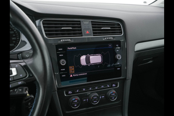 Volkswagen e-Golf E-DITION {SOH-100%} (INCL-BTW) Aut. *HEAT-PUMP | ADAPTIVE-CRUISE | FULL-LED | DAB+ | NAVI-FULLMAP | CARPLAY | HEATED-COMFORTSEATS | ECC | CCS-FASTLOADER | PARKPILOT | CARPLAY | 17''ALU* Volkswagen e-Golf E-DITION {SOH-100%} (INCL-BTW) Aut. *HEAT-PUMP | ADAPTIVE-CRUISE | FULL-LED | DAB+ | NAVI-FULLMAP | CARPLAY | HEATED-COMFORTSEATS | ECC | CCS-FASTLOADER | PARKPILOT | CARPLAY | 17''ALU*