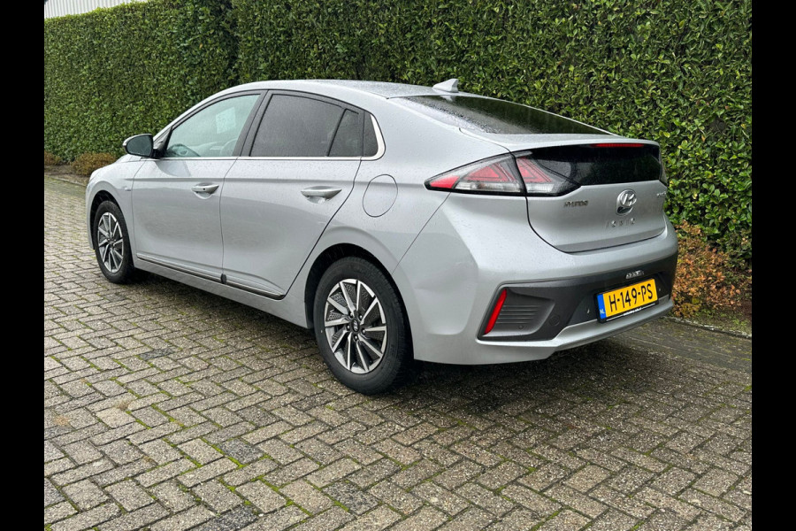 Hyundai IONIQ Comfort EV 38 kWh | 311km WLTP | Climate | Adaptive CC | Full LED | Navi | occasion Hyundai IONIQ Comfort EV 38 kWh | 311km WLTP | Climate | Adaptive CC | Full LED | Navi | occasion
