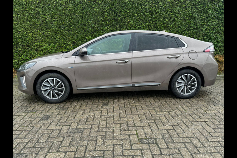 Hyundai IONIQ Comfort EV 38 kWh | 311km WLTP | Climate | Adaptive CC | Full LED | Navi | occasion Hyundai IONIQ Comfort EV 38 kWh | 311km WLTP | Climate | Adaptive CC | Full LED | Navi | occasion