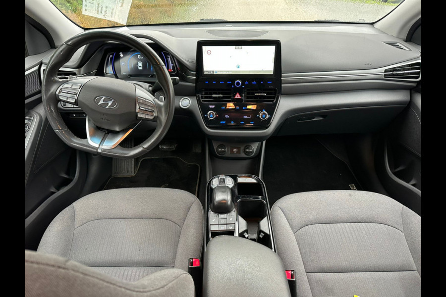 Hyundai IONIQ Comfort EV 38 kWh | 311km WLTP | Climate | Adaptive CC | Full LED | Navi | occasion Hyundai IONIQ Comfort EV 38 kWh | 311km WLTP | Climate | Adaptive CC | Full LED | Navi | occasion