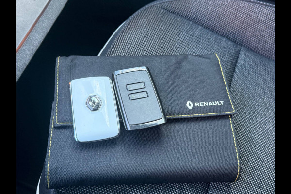 Renault Captur BWJ 2021 | 1.0 TCe 100PK Intens | PANO SCHUIFDAK | 360 CAMERA | CLIMA | NAVI | CARPLAY | LEDER/STOF | Renault Captur BWJ 2021 | 1.0 TCe 100PK Intens | PANO SCHUIFDAK | 360 CAMERA | CLIMA | NAVI | CARPLAY | LEDER/STOF |