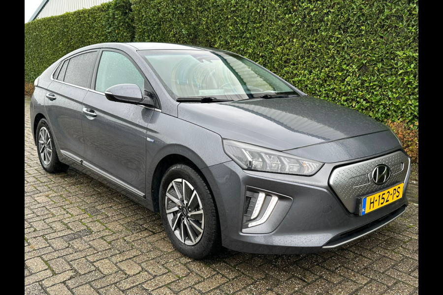 Hyundai IONIQ Comfort EV 38 kWh | 311km WLTP | Climate | Adaptive CC | Full LED | Navi | occasion Hyundai IONIQ Comfort EV 38 kWh | 311km WLTP | Climate | Adaptive CC | Full LED | Navi | occasion
