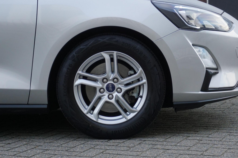 Ford FOCUS Wagon 1.0 EcoBoost 125PK Hybrid Ed.Business/Trekhaak/ Camera/1e Eigenaar. Ford FOCUS Wagon 1.0 EcoBoost 125PK Hybrid Ed.Business/Trekhaak/ Camera/1e Eigenaar.
