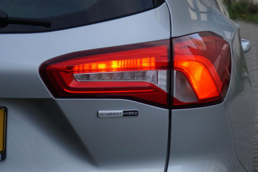 Ford FOCUS Wagon 1.0 EcoBoost 125PK Hybrid Ed.Business/Trekhaak/ Camera/1e Eigenaar. Ford FOCUS Wagon 1.0 EcoBoost 125PK Hybrid Ed.Business/Trekhaak/ Camera/1e Eigenaar.