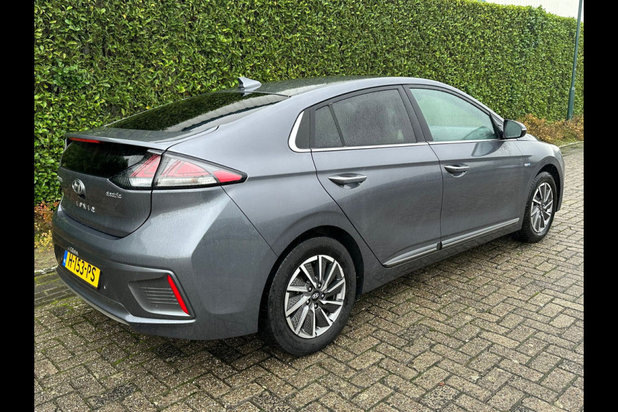 Hyundai IONIQ Comfort EV 38 kWh | 311km WLTP | Climate | Adaptive CC | Full LED | Navi | occasion Hyundai IONIQ Comfort EV 38 kWh | 311km WLTP | Climate | Adaptive CC | Full LED | Navi | occasion