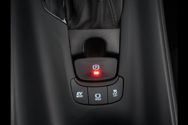 Toyota C-HR 1.8 HYBRID BI-TONE PACK GARANTIE 7-2030 CARPLAY NAVI.CRUISE.BLACKLINE 100% ONDERHOUDEN Toyota C-HR 1.8 HYBRID BI-TONE PACK GARANTIE 7-2030 CARPLAY NAVI.CRUISE.BLACKLINE 100% ONDERHOUDEN