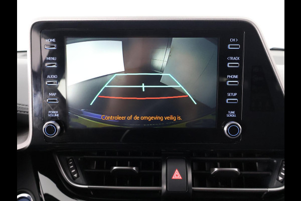 Toyota C-HR 1.8 HYBRID BI-TONE PACK GARANTIE 7-2030 CARPLAY NAVI.CRUISE.BLACKLINE 100% ONDERHOUDEN Toyota C-HR 1.8 HYBRID BI-TONE PACK GARANTIE 7-2030 CARPLAY NAVI.CRUISE.BLACKLINE 100% ONDERHOUDEN