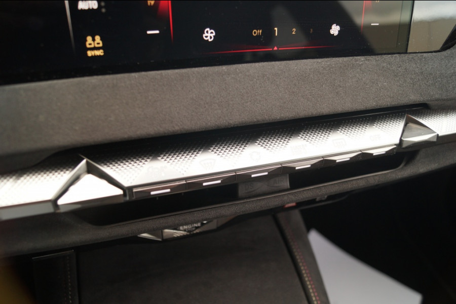 DS DS 4 1.2 PureTech 130pk Automaat Performance Line+ -LEER- DS DS 4 1.2 PureTech 130pk Automaat Performance Line+ -LEER-