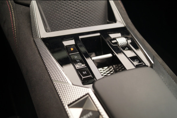 DS DS 4 1.2 PureTech 130pk Automaat Performance Line+ -LEER- DS DS 4 1.2 PureTech 130pk Automaat Performance Line+ -LEER-