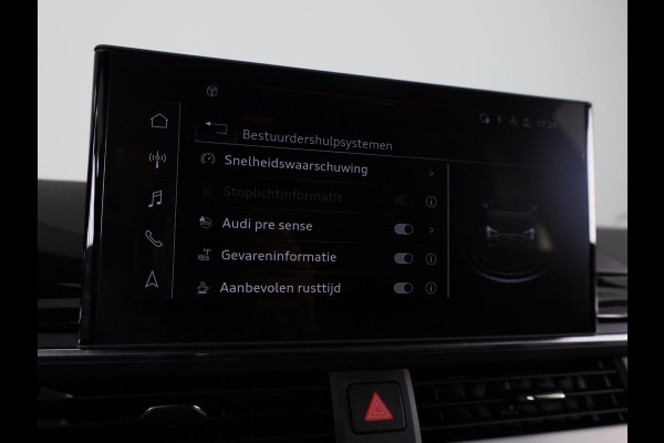 Audi A4 Avant 35 TFSI S edition 150 pk S-tronic | Verlengde garantie | Navigatie | Parkeersensoren | Lichtmetalen velgen 19" | S-Line | Audi A4 Avant 35 TFSI S edition 150 pk S-tronic | Verlengde garantie | Navigatie | Parkeersensoren | Lichtmetalen velgen 19" | S-Line |