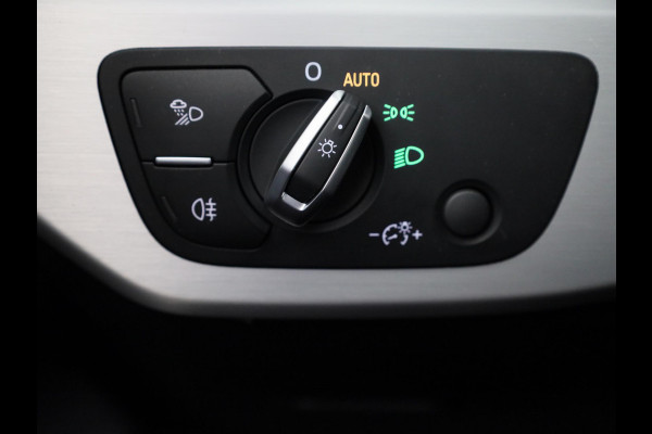 Audi A4 Avant 35 TFSI S edition 150 pk S-tronic | Verlengde garantie | Navigatie | Parkeersensoren | Lichtmetalen velgen 19" | S-Line | Audi A4 Avant 35 TFSI S edition 150 pk S-tronic | Verlengde garantie | Navigatie | Parkeersensoren | Lichtmetalen velgen 19" | S-Line |