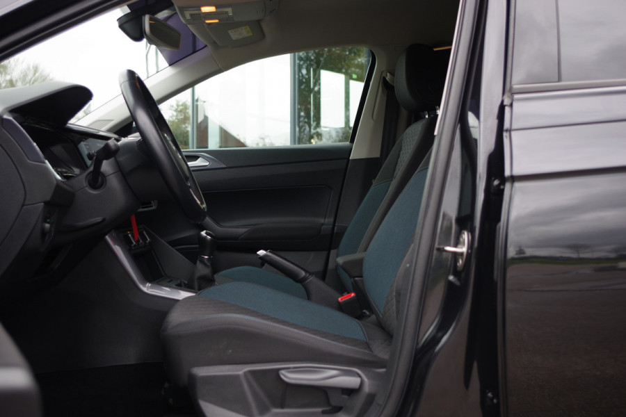 Volkswagen Polo 1.0 TSI 95 PK Comfortline Business, Adap. Cruise Control, Carplay Volkswagen Polo 1.0 TSI 95 PK Comfortline Business, Adap. Cruise Control, Carplay