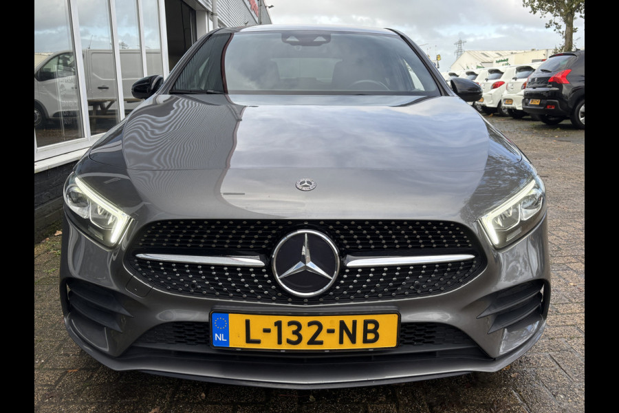 Mercedes-Benz A-Klasse 180 Business Solution AMG | Sfeerverlichting | Automaat | Stoelverwarming | Dodehoek Detector
