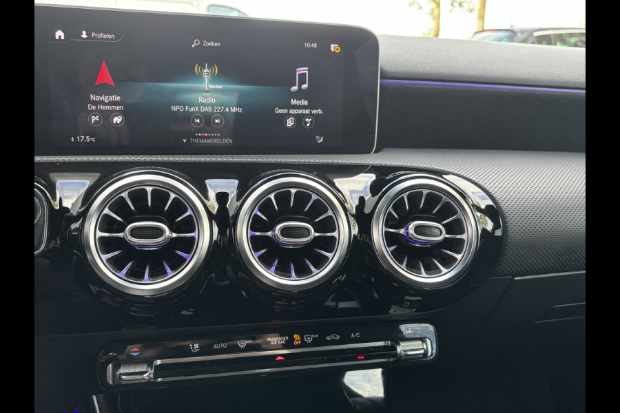 Mercedes-Benz A-Klasse 180 Business Solution AMG | Sfeerverlichting | Automaat | Stoelverwarming | Dodehoek Detector
