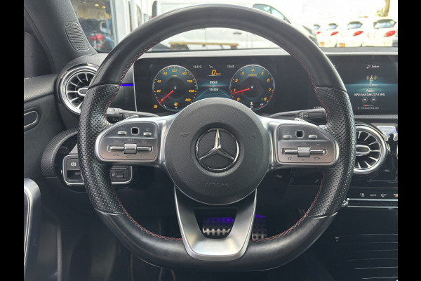 Mercedes-Benz A-Klasse 180 Business Solution AMG | Sfeerverlichting | Automaat | Stoelverwarming | Dodehoek Detector