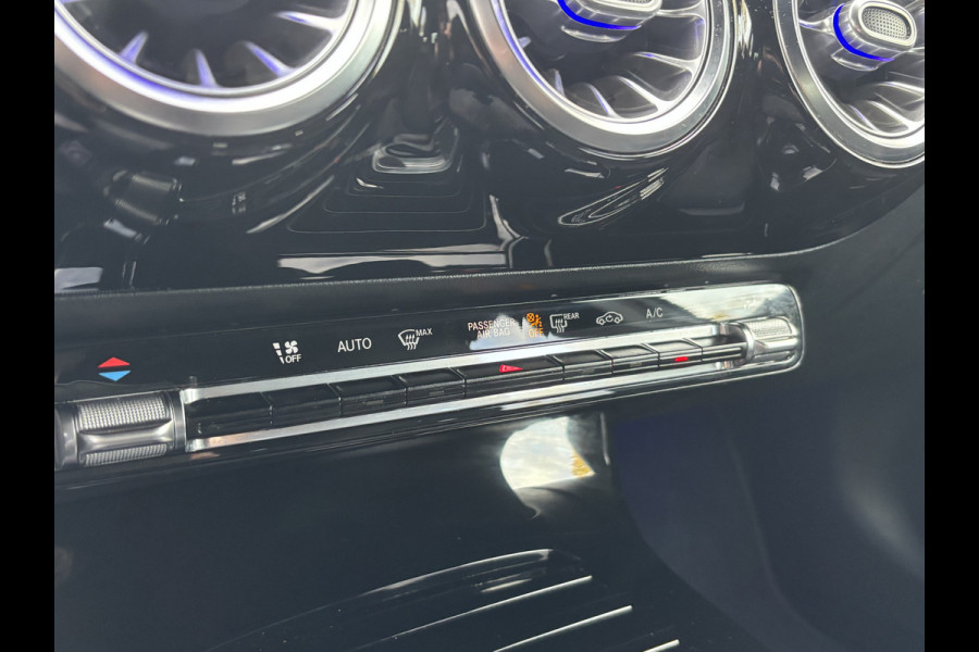 Mercedes-Benz A-Klasse 180 Business Solution AMG | Sfeerverlichting | Automaat | Stoelverwarming | Dodehoek Detector