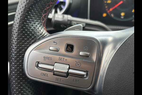 Mercedes-Benz A-Klasse 180 Business Solution AMG | Sfeerverlichting | Automaat | Stoelverwarming | Dodehoek Detector