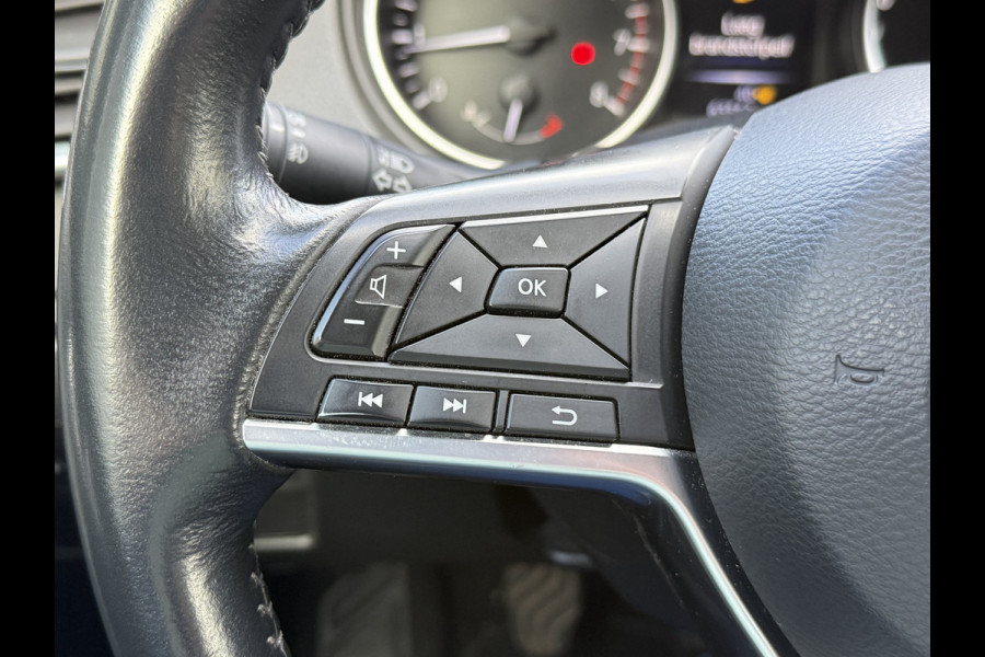 Nissan QASHQAI BWJ 2019 | 1.2 116PK Tekna + | TREKHAAK | LUXURY LEER | CLIMA |PANO | NAVI | CAMERA | PDC 2X | 19'' LMV