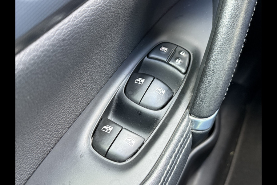 Nissan QASHQAI BWJ 2019 | 1.2 116PK Tekna + | TREKHAAK | LUXURY LEER | CLIMA |PANO | NAVI | CAMERA | PDC 2X | 19'' LMV