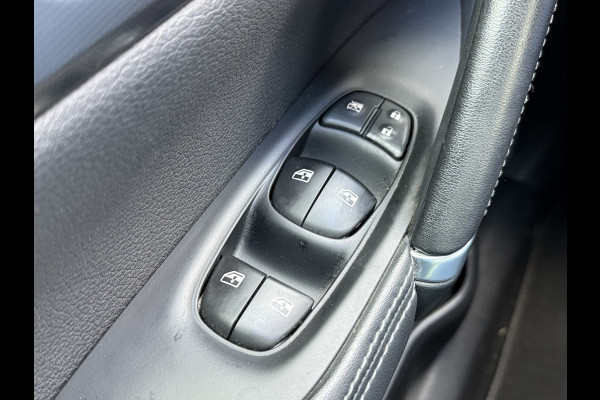 Nissan QASHQAI BWJ 2019 | 1.2 116PK Tekna + | TREKHAAK | LUXURY LEER | CLIMA |PANO | NAVI | CAMERA | PDC 2X | 19'' LMV