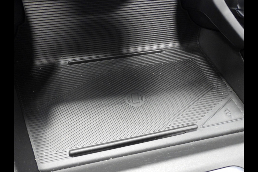 Lynk & Co 01 1.5 PHEV !NIEUW! NAVI/STUURVERW/SCHUIFDAK/LED/20"LMV! Lynk & Co 01 1.5 PHEV !NIEUW! NAVI/STUURVERW/SCHUIFDAK/LED/20"LMV!