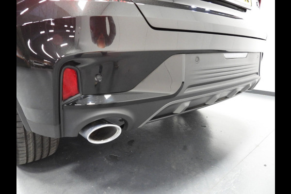 Lynk & Co 01 1.5 PHEV !NIEUW! NAVI/STUURVERW/SCHUIFDAK/LED/20"LMV! Lynk & Co 01 1.5 PHEV !NIEUW! NAVI/STUURVERW/SCHUIFDAK/LED/20"LMV!