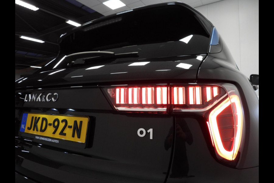 Lynk & Co 01 1.5 PHEV !NIEUW! NAVI/STUURVERW/SCHUIFDAK/LED/20"LMV! Lynk & Co 01 1.5 PHEV !NIEUW! NAVI/STUURVERW/SCHUIFDAK/LED/20"LMV!