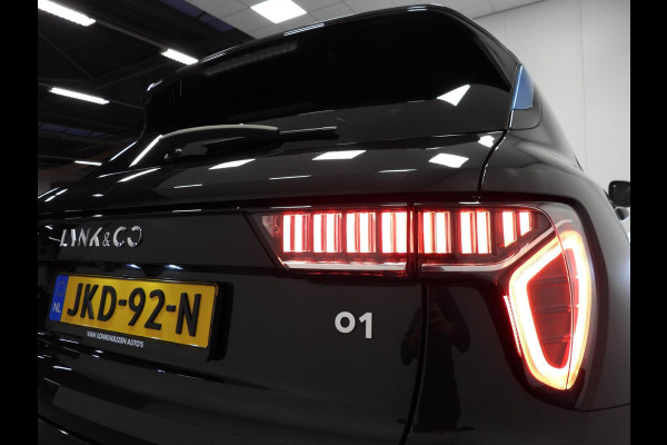 Lynk & Co 01 1.5 PHEV !NIEUW! NAVI/STUURVERW/SCHUIFDAK/LED/20"LMV! Lynk & Co 01 1.5 PHEV !NIEUW! NAVI/STUURVERW/SCHUIFDAK/LED/20"LMV!