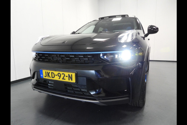 Lynk & Co 01 1.5 PHEV !NIEUW! NAVI/STUURVERW/SCHUIFDAK/LED/20"LMV! Lynk & Co 01 1.5 PHEV !NIEUW! NAVI/STUURVERW/SCHUIFDAK/LED/20"LMV!
