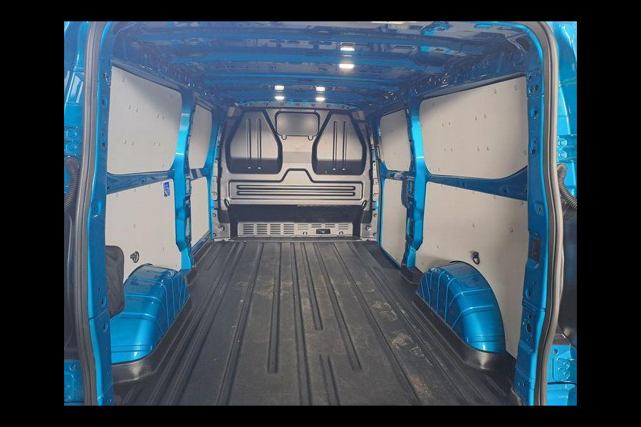 Ford E-Transit Cust. 340 L2H1 Trend 65 kWh 218pk | Driver Assistance Pack | Keyless Entry |