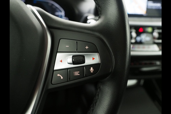 BMW X3 xDrive30e LCI 292PK | Leder | Sportstoelen | Zwarte Hemel | Camera | DAB | Carplay BMW X3 xDrive30e LCI 292PK | Leder | Sportstoelen | Zwarte Hemel | Camera | DAB | Carplay