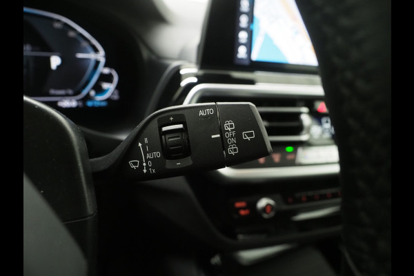 BMW X3 xDrive30e LCI 292PK | Leder | Sportstoelen | Zwarte Hemel | Camera | DAB | Carplay BMW X3 xDrive30e LCI 292PK | Leder | Sportstoelen | Zwarte Hemel | Camera | DAB | Carplay